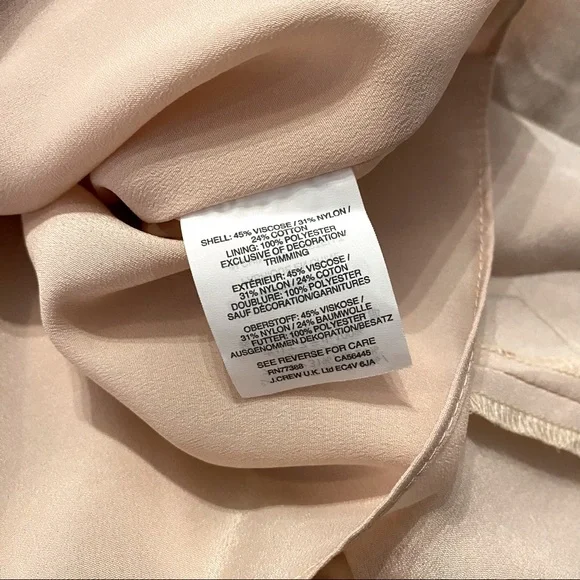 Ivory off-the-shoulder lace dress - Picture 6 of 8